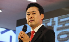 김태흠 힘 실은 장동혁 "충청서 기적 써달라"