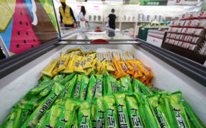 제과·빵·빙과도 가격 ↓…물가 인하 동참 확산