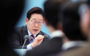 "누가 업무 배제되나" 술렁…기준 놓고 혼선