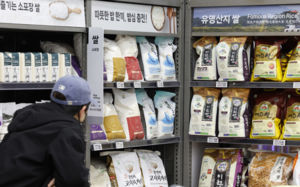 밥값 부담 커졌는데…쌀값은 죄가 없다?