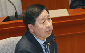 구윤철 "호르무즈 통행료 지불 검토 안해"