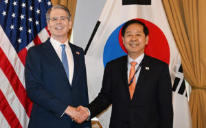 구윤철, 美재무 회동…한미 정책 공조 재확인