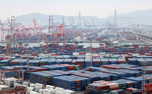 반도체 호황에 3% 성장 기대…불안도 여전