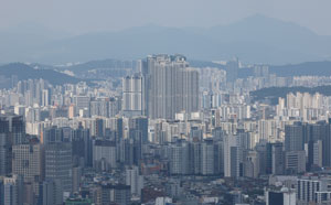 부동산 '닥공' 나선 정부…규제 완화 촉각