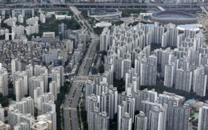 강남 잡자 외곽으로…서울 집값 평균 16억 돌파