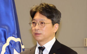 '기본주택' 홍지선 국토장관 발탁…공급 속도전