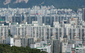 서울 아파트값 84주째 상승…최장기록 턱밑