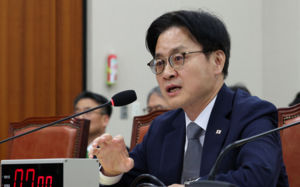 김정관 "알래스카 LNG 논의 재협상 여지 있어"