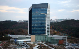 석유公 직원 법카로 8400만원 횡령…2년간 몰라