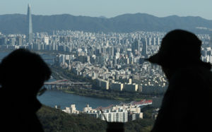 전세 대란인데…공적 주택 10만호 공급은 언제