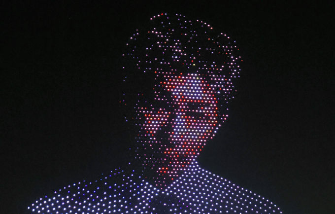 RM, 광화문 깁스 투혼 부상도 꺾지 못한 의지