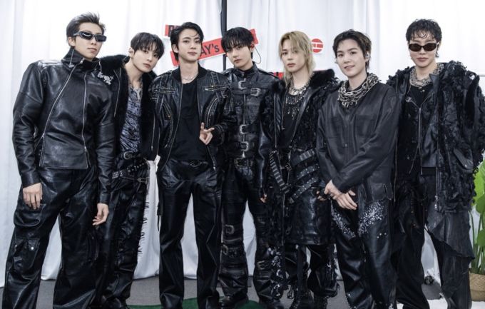 방탄소년단, 또 대상 받을까 아메리칸 어워즈 3부문 후보