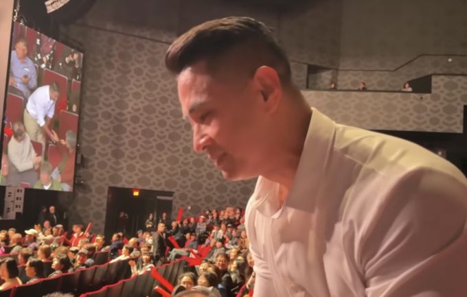 유승준, 태진아 콘서트 등장 韓관객들 반응에 결국 눈물