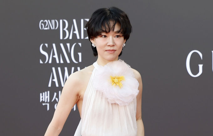 한예리, 백상 드레스 혹평에 "난 충분히 아름다워" 반박