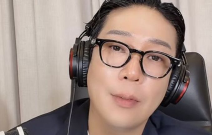 "MC몽 '차가원과 불륜 인정' &nbsp;카톡 공개…도박도 같이 해"
