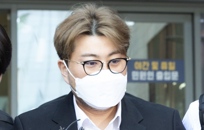 '음주 뺑소니' 김호중 가석방 5개월 앞당겨 30일 출소