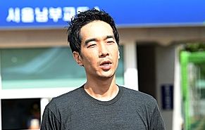 '미성년자 성폭행' 고영욱 "워터밤, 벗기 경쟁대회냐"