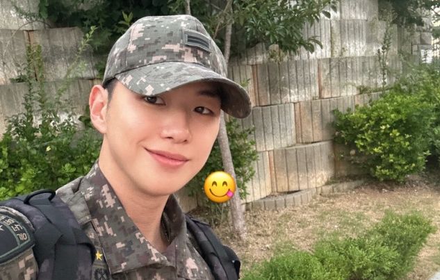 '육군 조교' 강다니엘 한층 늠름해진 모습