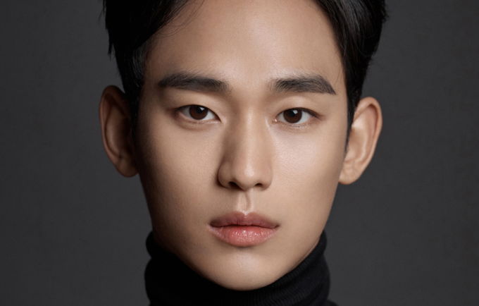김수현, 인니서 공식 석상 해외서 활동 재개 본격화
