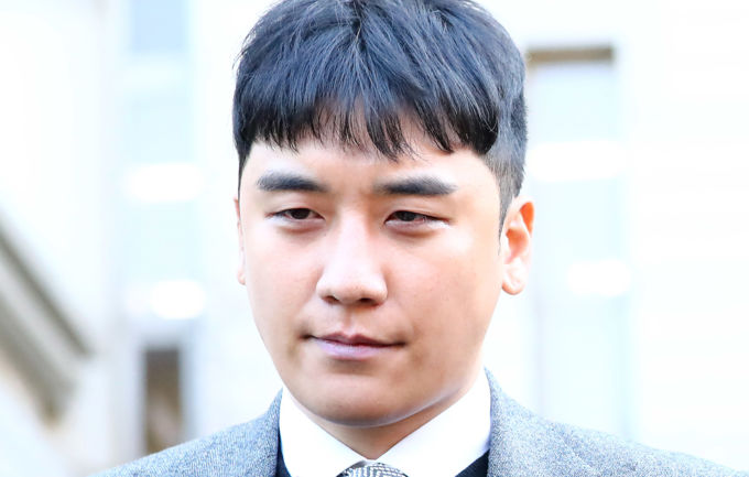 승리, 출소 후 '후덕' 베트남 하노이서 포착