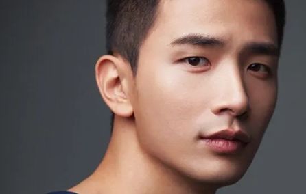 "야 신병, 꿈에 놀러와" &nbsp;故이용주 추모 이어져
