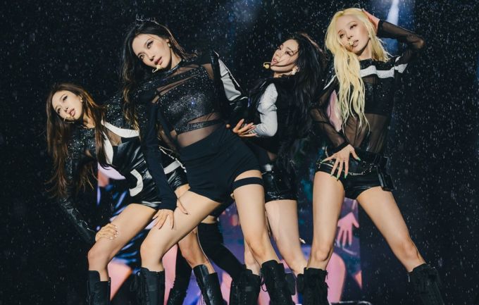 에스파, 남미 대륙 달궜다 악천후 뚫은 3.4만팬 열광