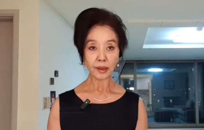 '2억대 대여금 소송' 김부선 &nbsp;유튜브 중단…"심신 지쳐"