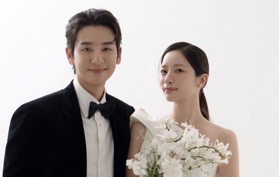 송지호, 2세 연상 김소리와 결혼