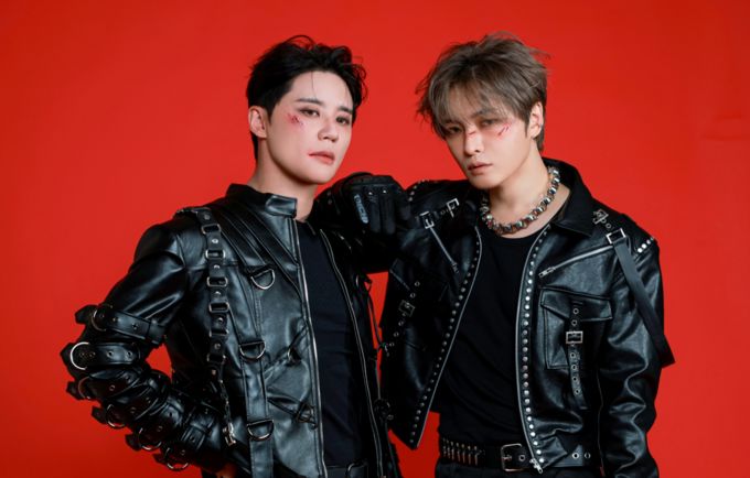 김재중·김준수 유닛 'JX' 2년 만에 인천서 투어