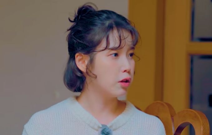 '데뷔 19년차' 아이유 "노래 계속 배우고 있어"