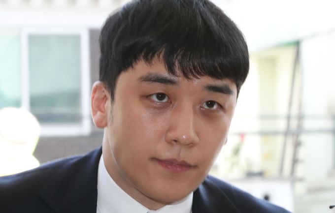 승리, 혼전임신 아니었다 "이미 유부남·내년 출산"