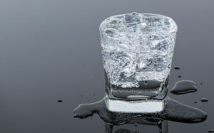 "커피 대신 탄산수 마셔라"…집중력 높이는 뜻밖의 효과