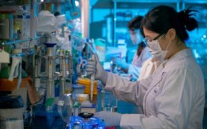 약가인하 결정…"부작용 최소화 정책 필요"