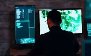 구글 "우리 뚫으면 포상금"…230억원 쐈다