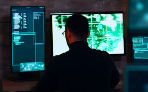 구글 "우리 뚫으면 포상금"…230억원 쐈다