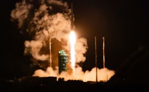 "누리호, 1년에 4번 쏜다"…예타 면제 승부수