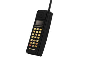 벽돌폰서 손 안의 AI 비서로…휴대폰 변천사