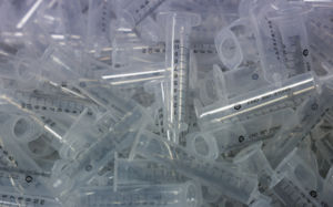 "주사기 충분하니 걱정 뚝"…재고 4638만개