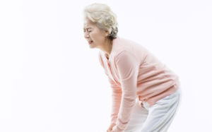 걷다가 다리 무겁고 저리면 '척추관협착증'