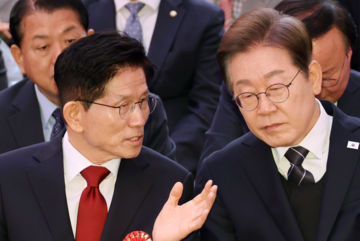 이재명 "검찰 힘빼기" vs 김문수 "공수처 폐지"
