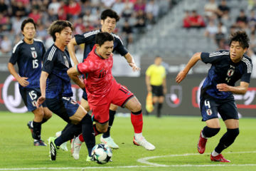 사상 첫 한일전 3연패 '0골 7실점'…한일축구 격차만 실감