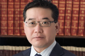 한인 첫 美이민법원 판사, 돌연 해임…이메일로 통보받아
