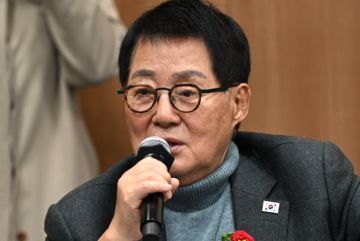 박지원 "핵심은 돈 받았느냐…나에게도 접촉 있었다"