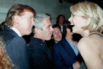 "대통령도 소녀들 좋아해" 美 엡스타인 문건 추가 공개