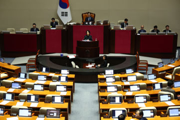 '필버법' 이견…민주 "진행요건 완화" 혁신당 "합의법은 필버 제외"