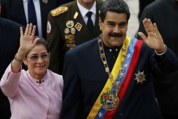 마두로와 뉴욕 법정에 설 영부인 플로레스는 누구?