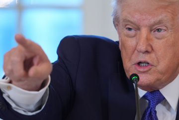 트럼프 "이란, 수천명 죽여 통제 유지…새 지도자 찾아야"