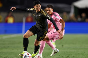 손흥민 웃고 메시 침묵한 '손메대전'…MLS 새 역사 썼다