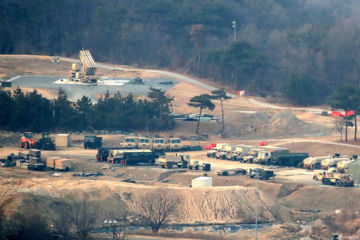 오산 이동한 사드 발사차량 1대 성주 복귀…나머지 5대는 아직