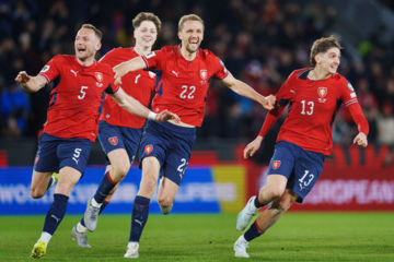 한국 월드컵 첫 상대 체코…25년 전 '오대영' 안긴 동유럽 복병